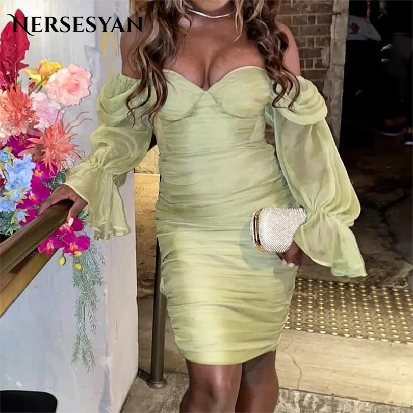 

Nersesyan Green Chiffon Tiered Pleats Cocktail Party Dresses Off Shoulder Puff Sleeves Evening Gowns Sexy Mini Prom Dress 2023