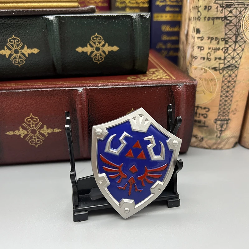 7cm Hylian Shield Link LOZ Breath of the Wild Metal Equipment Model Game Peripherals Home Ornament Decoration Crafts Collection