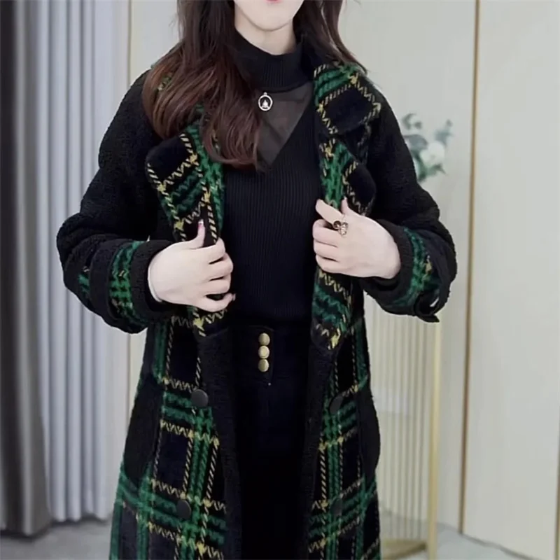 Add Fleece Thick Plaid Wool Coat Feminine Slimming Autumn/Winter 2022 Fashion Everything Slim Lamb Wool Coat Button Commuting X4