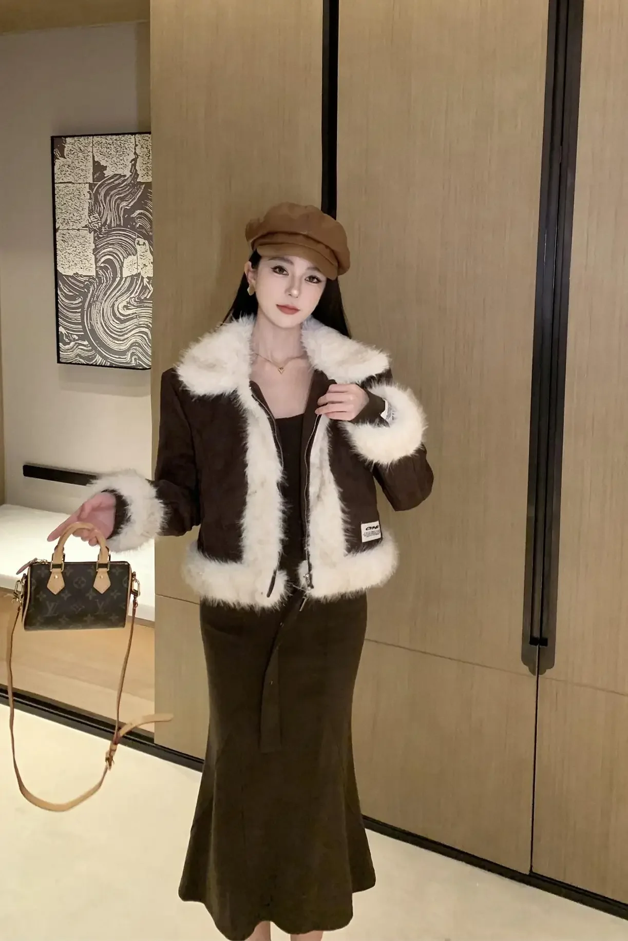 Korean Style Winter Female Jacket Vintage Fuzzy Fur Turn-down Collar Long Sleeve Zipper Fly Women's Coats Youmg Lady Outerwear