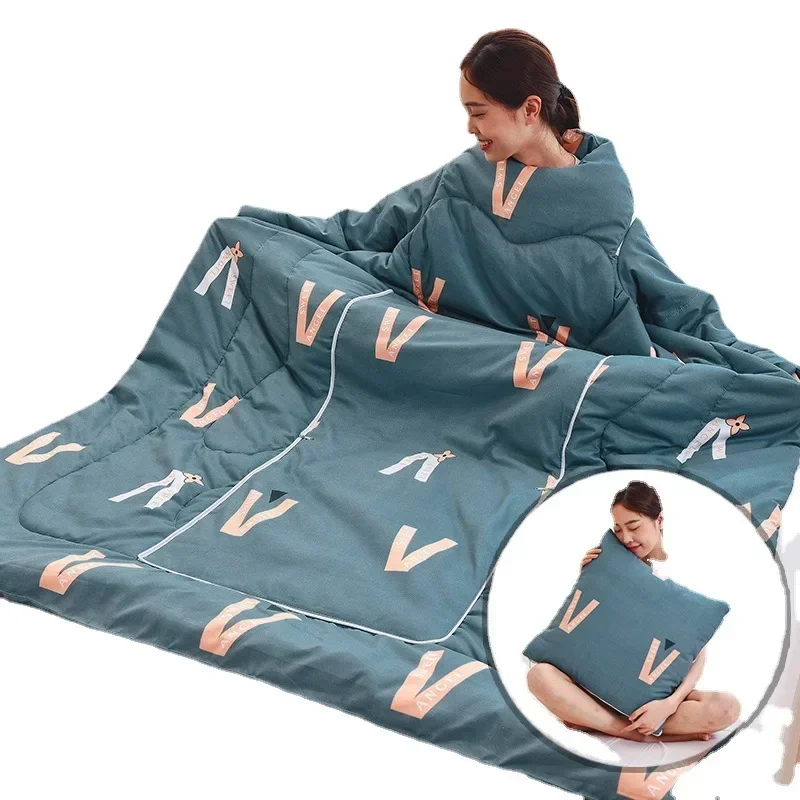 Multifunctional car pillow is covered with sleeves and can be worn on sofa legs to keep warm and prevent kicking. 4