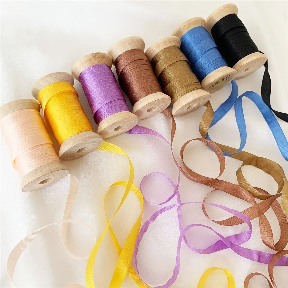 2MM 4MM 7MM Pure Mulberry Silk Embroidery Ribbons Handcraft Supply Double Faced Thin Taffeta Trim
