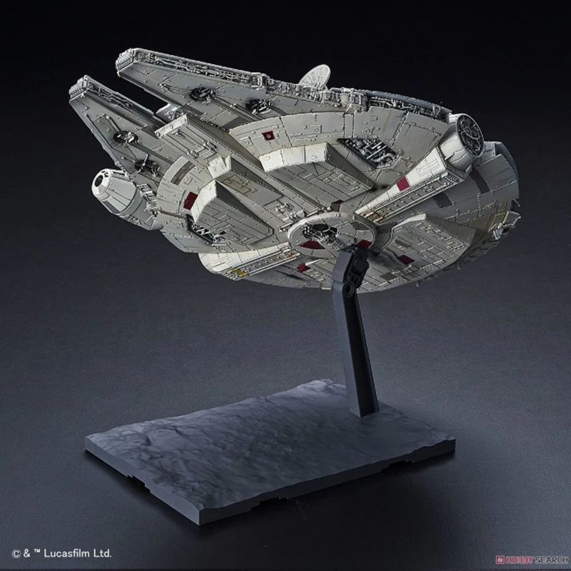 スターウォーズ　ミレニアムファルコン　AT-AT　完成品　プラモデル　フィギュア バンダイ-スターウォーズミレニアムファルコンアクション