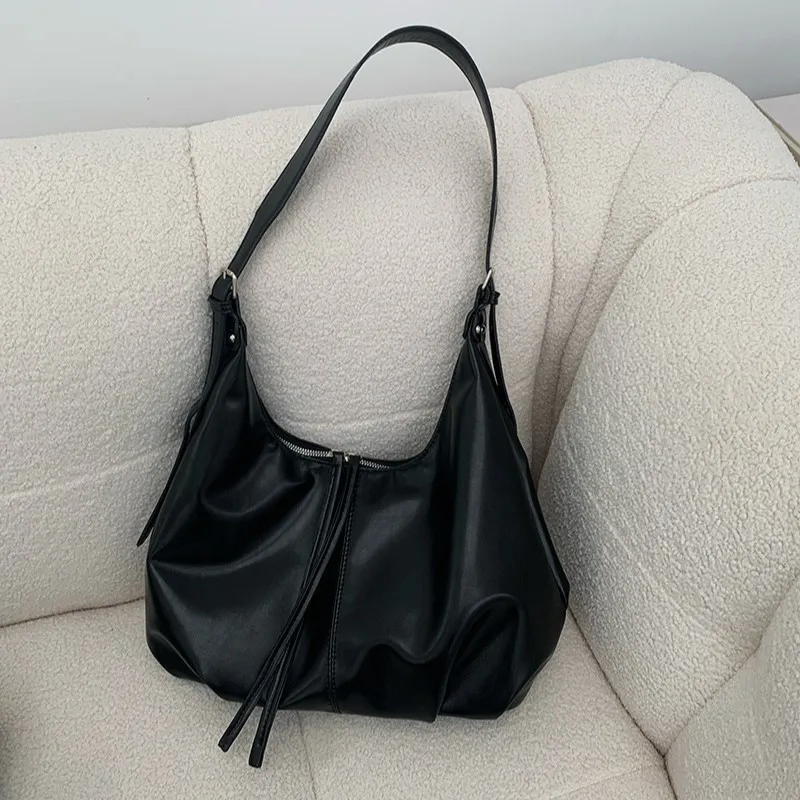 Abandoned earth style retro armpit bag, women's autumn and winter new fashion tote bag, large capacity crossbody bag