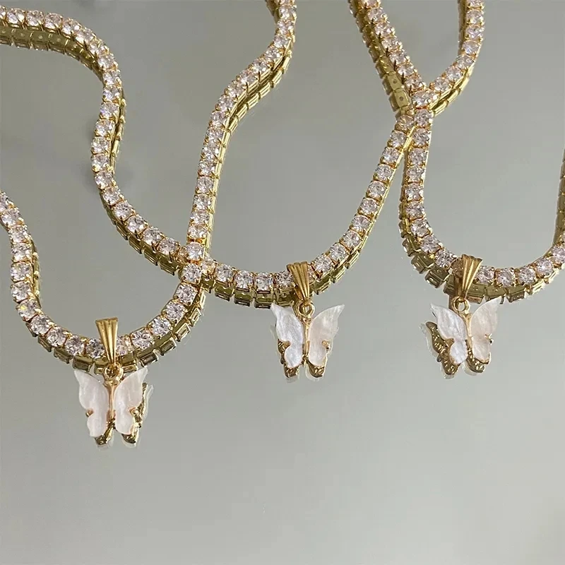 

Water Diamond Butterfly Necklace for Women with Layered Light Luxury Unique Design European American Luxury Ins Collar Chain