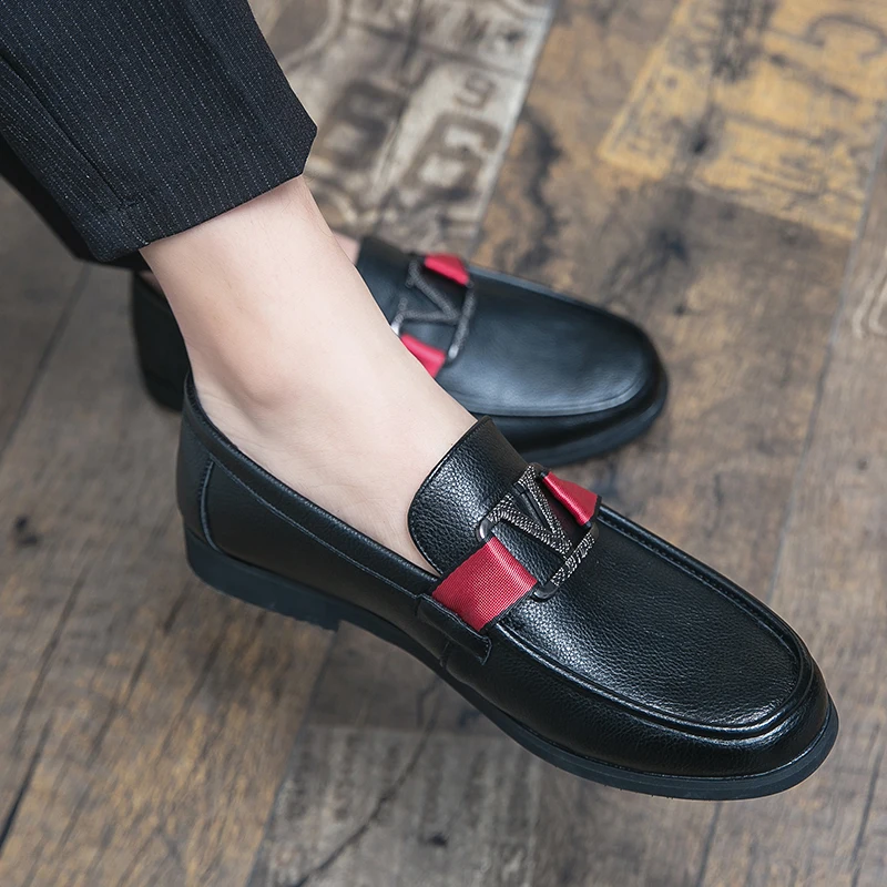 Spring and Autumn Men's New Casual Solid Color Fashion Metal Clasp Lefu Shoes Size 38-48 Men Shoes