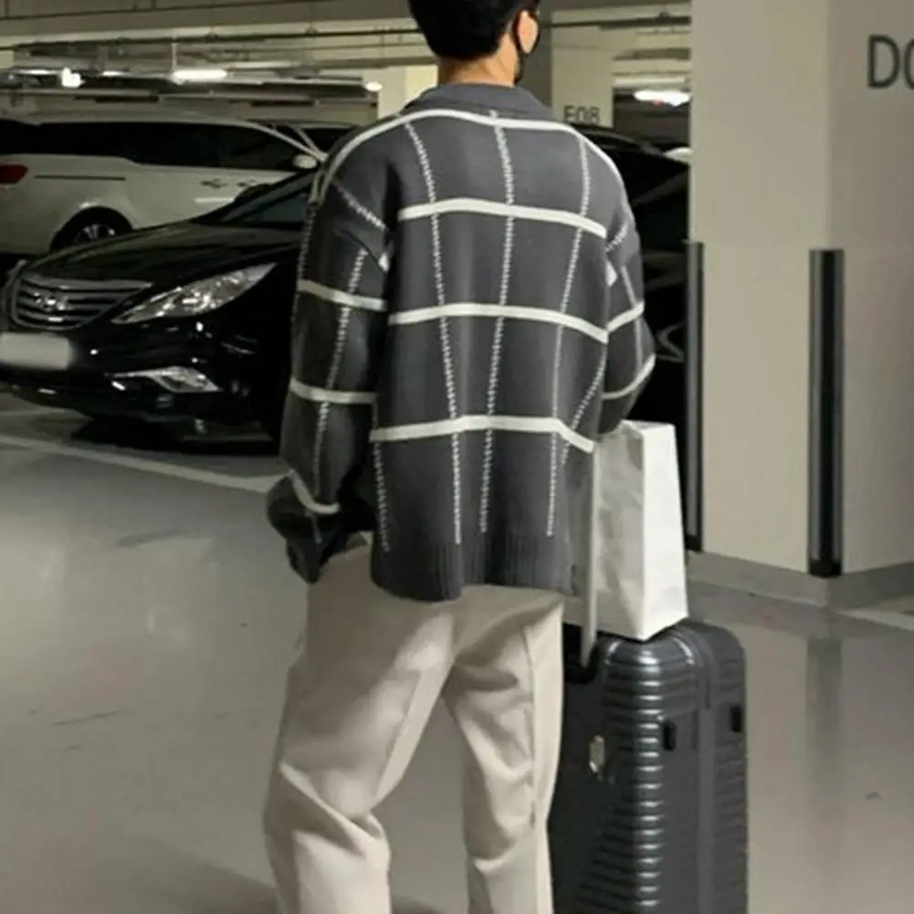 Plaid Pattern Cardigan Men's V-neck Plaid Print Knitwear Cardigan Autumn Winter Sweater Coat with Single Breasted for Long