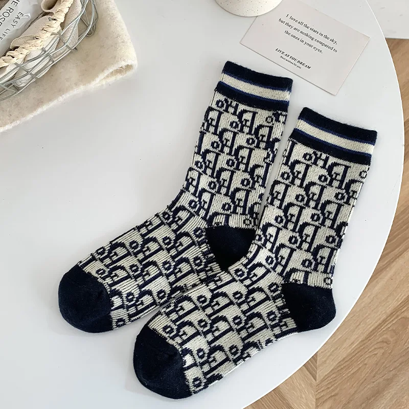 1 Pair Autumn Winter Wool Socks Women French Style Letters Pattern Solid Color Middle Tube Socks Breathable