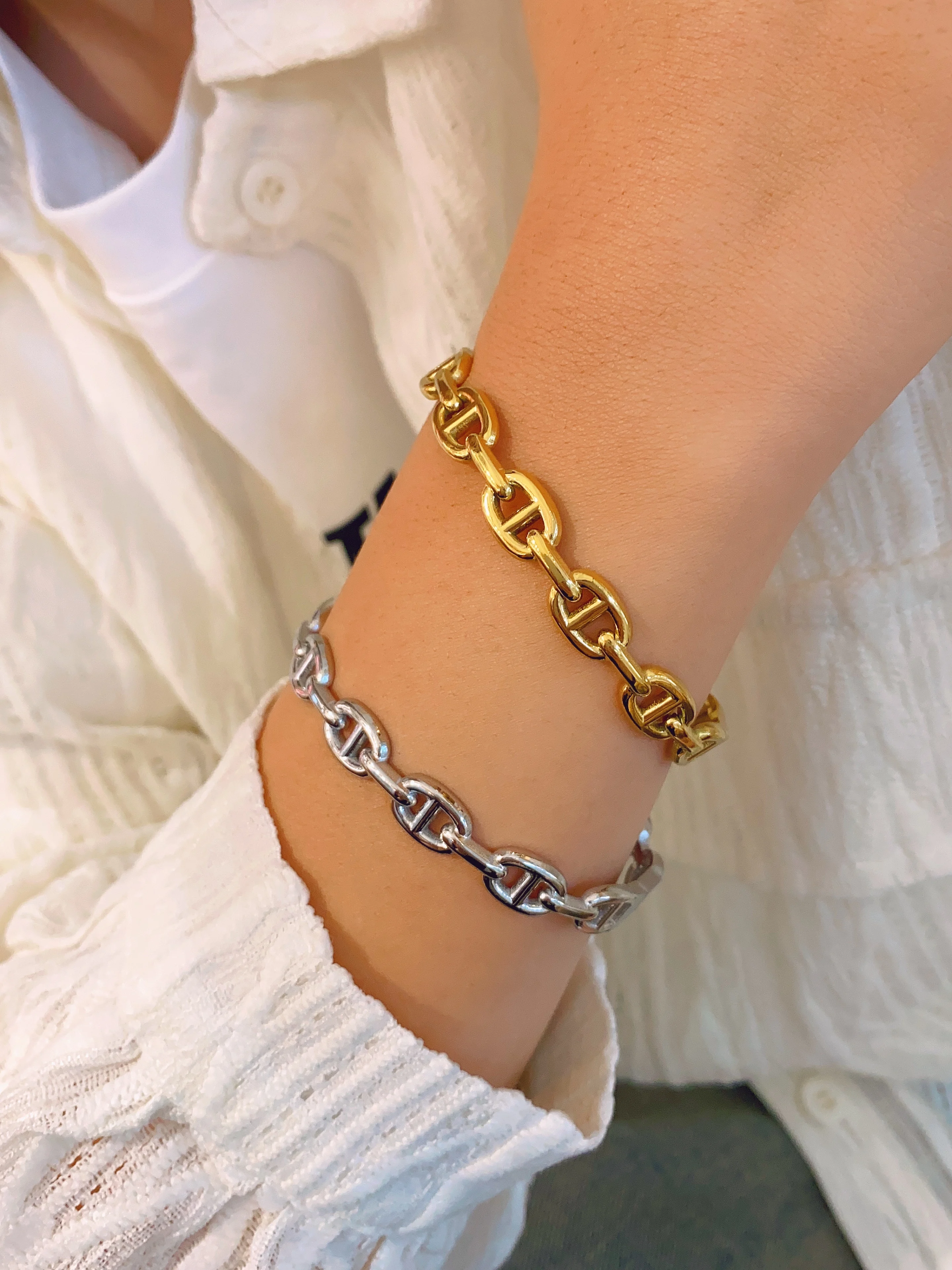 Titanium Steel Bracelet For Women Not Fade Plated 18k Gold Pig Nose Stainless Steel Hand Jewelry