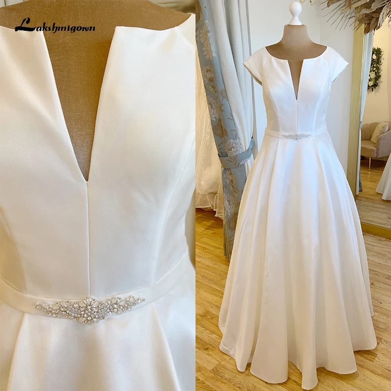 

Elegant Simple A-Line Wedding Dresses For Women V-neck Short Cap Sleeve Back Button Belt Pleat Bridal Gowns Sweep robe de mariée