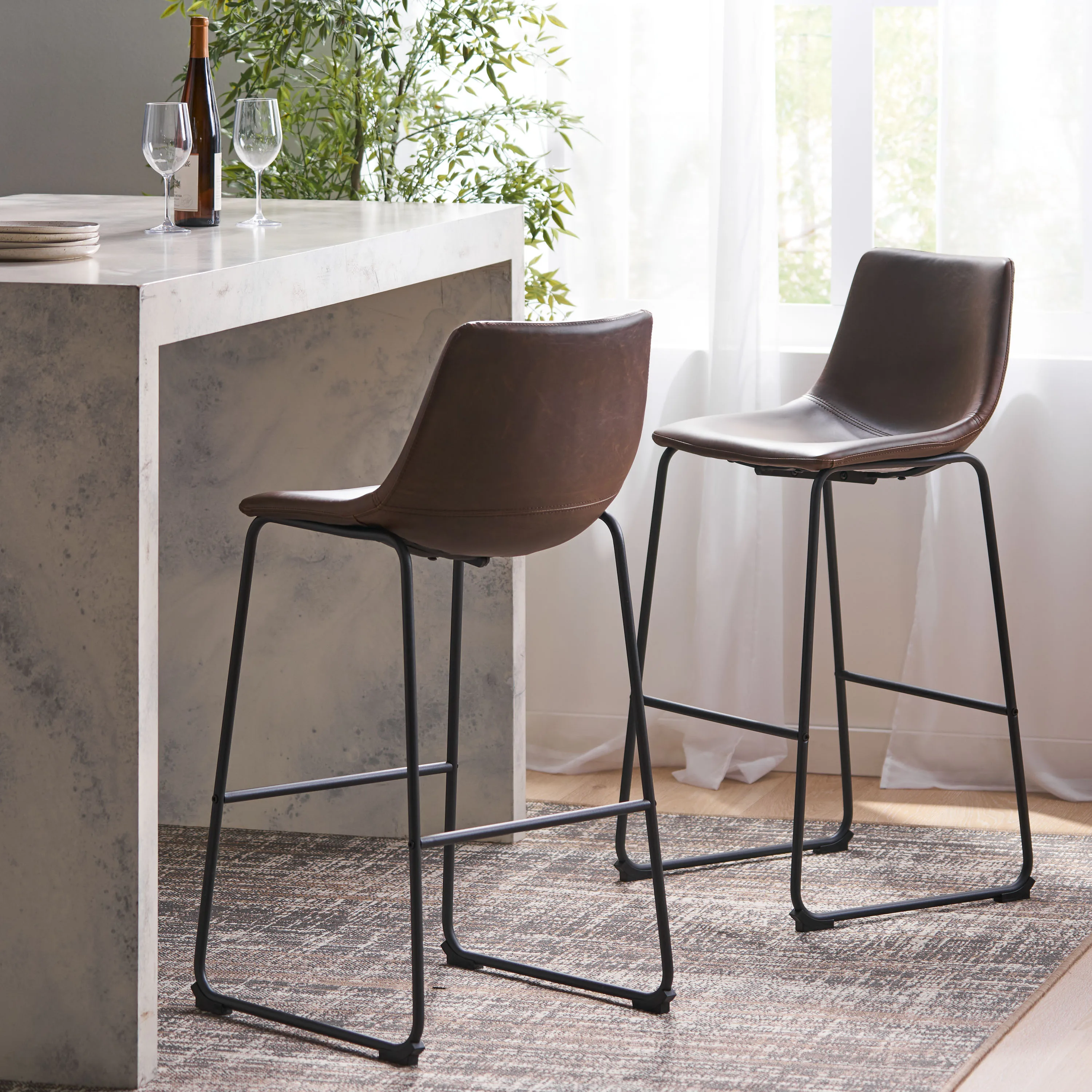Two-piece，30-Inch Cedric Faux Leather Bar Stool in Vintage Brown