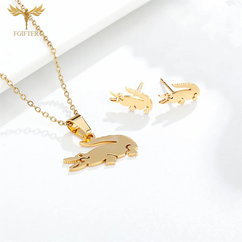 Gold Plated Sainless Steel Jewelry Sets For Women Crocodile Pendant Chain Necklace Stud Earrings Animal Design Party Gifts jewelry sets jewelry set women earrings chain necklace