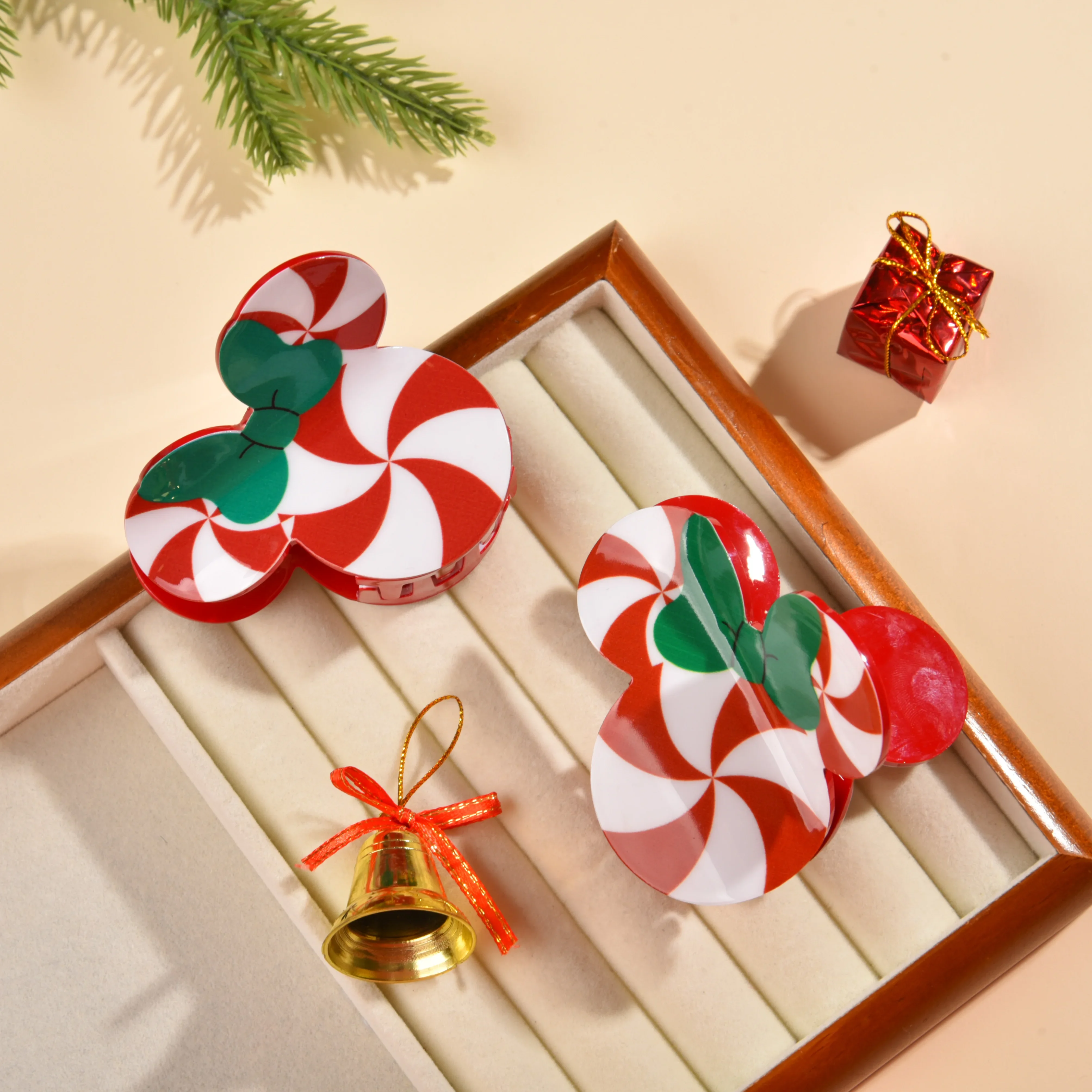 

YHJ NEW Christmas Mouse Hair Claw for Women Girls Popular Hair Catches Princess Acrylic Crab Hair Clip Claw Clip Fashion