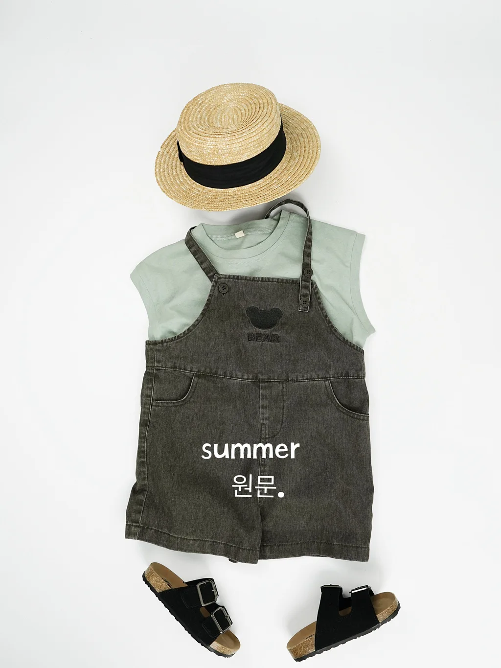 2025 Summer New Cute Bear Embroidery Girls Jeans Overalls Loose Children Sling Pants Kids Boys Denim Strap Shorts Baby Clothes