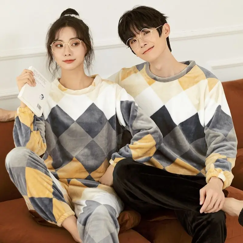 2024 new Autumn Winter sleepwear Couples' Flannel Long sleeved Pajamas Men Women Thickened Warm Coral Fleece Homewear set