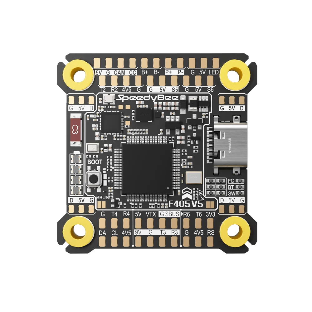 SpeedyBee F405 V5 Stack avec dissipateurs thermiques, prêt pour montage sur drone FPV.