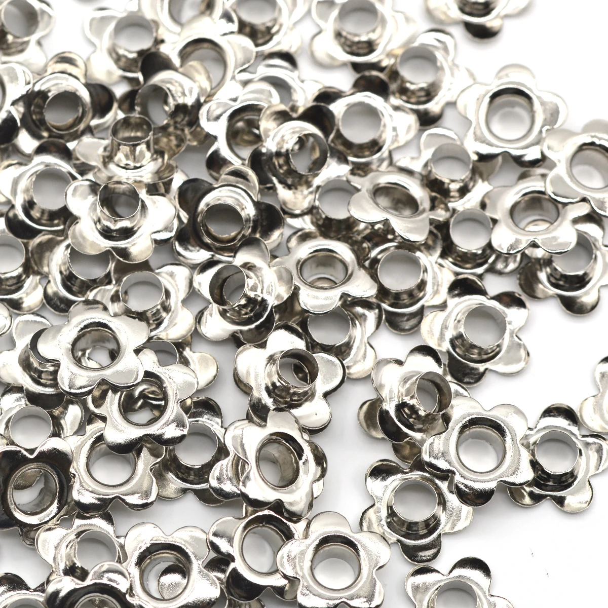 Eyelet Grommet Ring Eyelet Grommet Ring Kit Grommet Eyelet Kit KALASO 100sets Silver Color 5mm Flower Shape Grommet Eyelet Washer Fit Leather Craft Shoes Belt Cap DIY Accessories