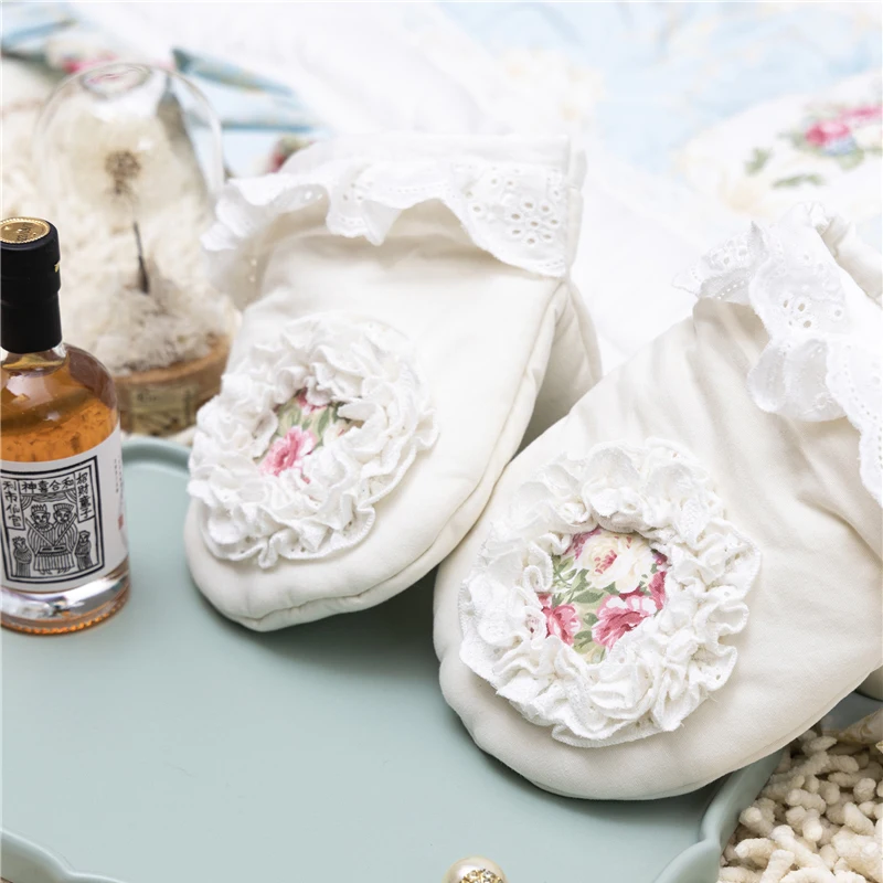 Kitchen Utensils Oven Gloves Girl's Floral Lace Elegant Anti-scald Heat Insulating Gloves for Kitchen Thickening Baking Mitten