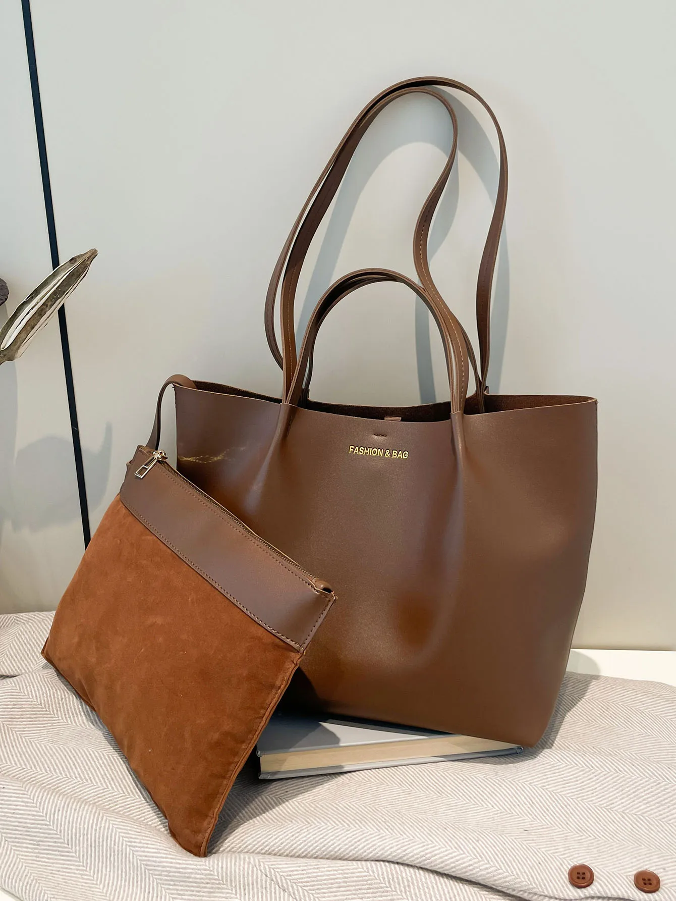 مجموعة عصرية جديدة مكونة من قطعتين لحقيبة اليد الن...