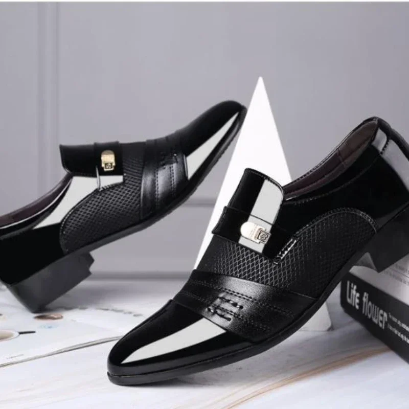 Men's Slip on Dress Shoes for Men Oxfords Fashion Business Dress male Shoes Classic Leather Men's Suits Man