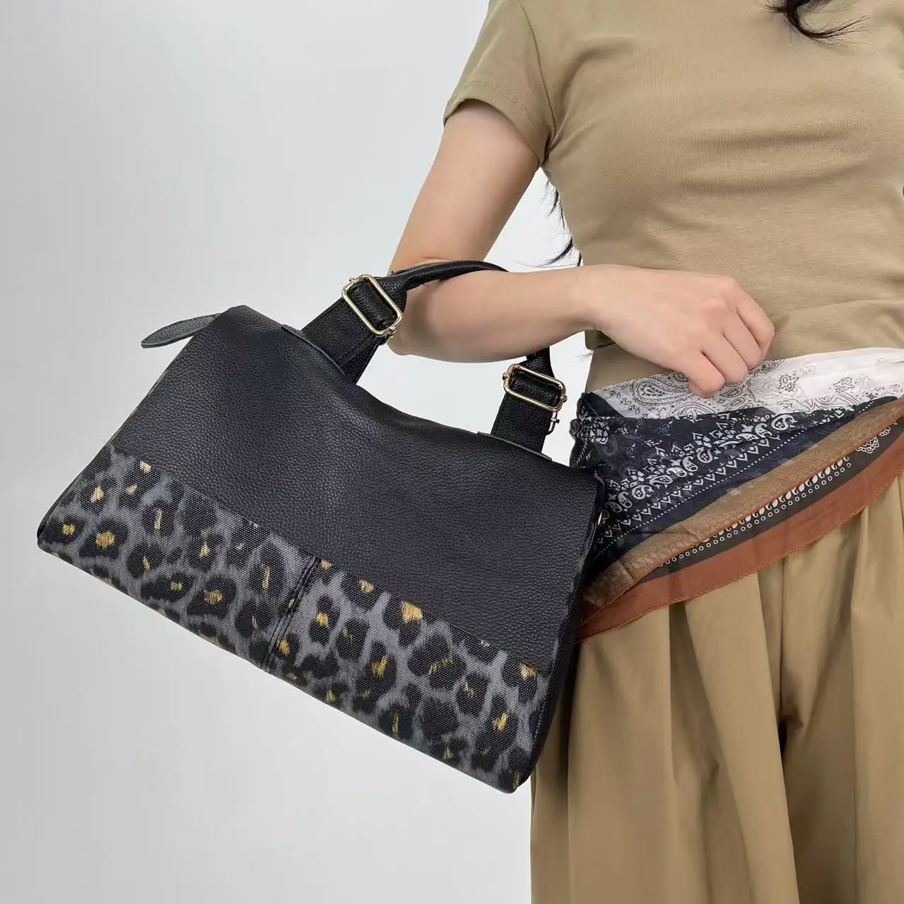 Damenmode, personalisierte Einkaufstasche mit Leopardenmuster, großes Fassungsvermögen, Retro-Straße, Y2K, würzige Punk-Umhängetasche – Detail 9