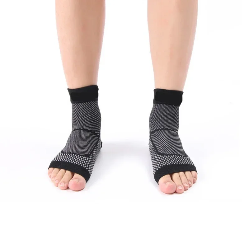 Sports Ankle Brace Compression Sleeve Plantar Fasciitis Sock for Achilles Tendonitis Joint Pain Reduces Swelling Heel Spur Pain