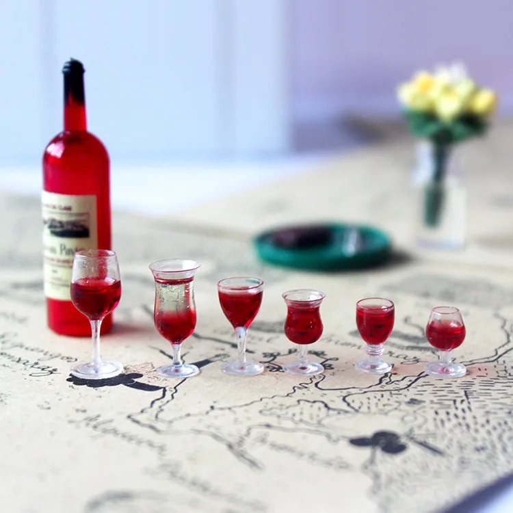 3pcs Dollhouse Simulation Mini Red Wine Glasses Miniature Food Items Drink for Blyth 1/6 BJD Dolls House Kitchen Accessories Toy 2