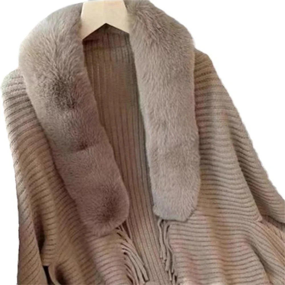 2024 Women Winter Warm Batwing Sleeves Poncho Cardigan Shawl Cape Big Pendulum Loose Knitted Cloak Faux Fur Neck Tassel Overcoat