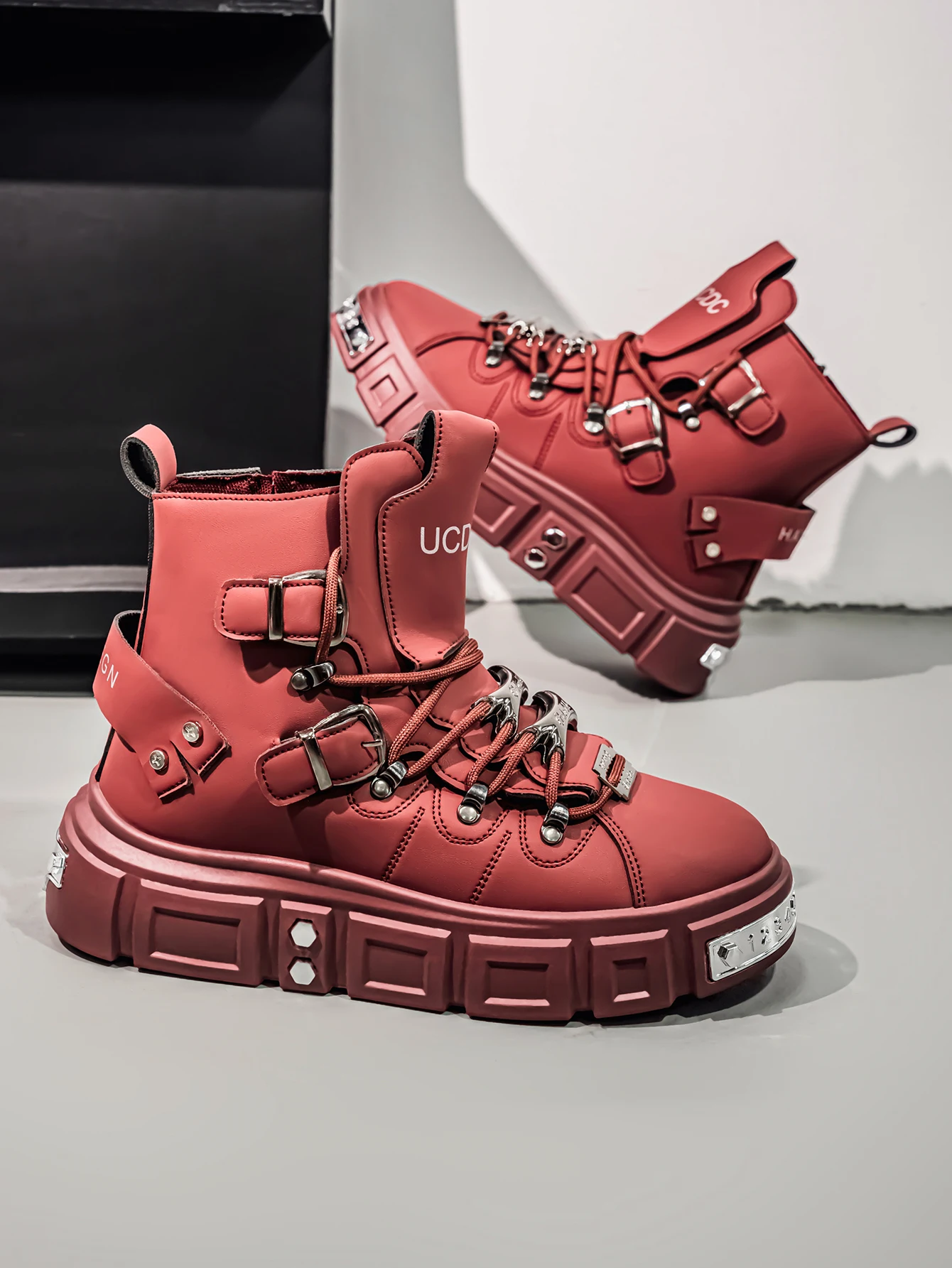 Men's Hip Hop Punk Rock Rivet Shoes Outdoor Motorcycle Gothic