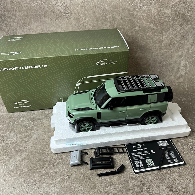 ミニカー ALMOST REAL 1/18 LAND ROVER DEFENDER 110 Unboxing of Land Rover Defender 110 1:18 Diecast Model Car by
