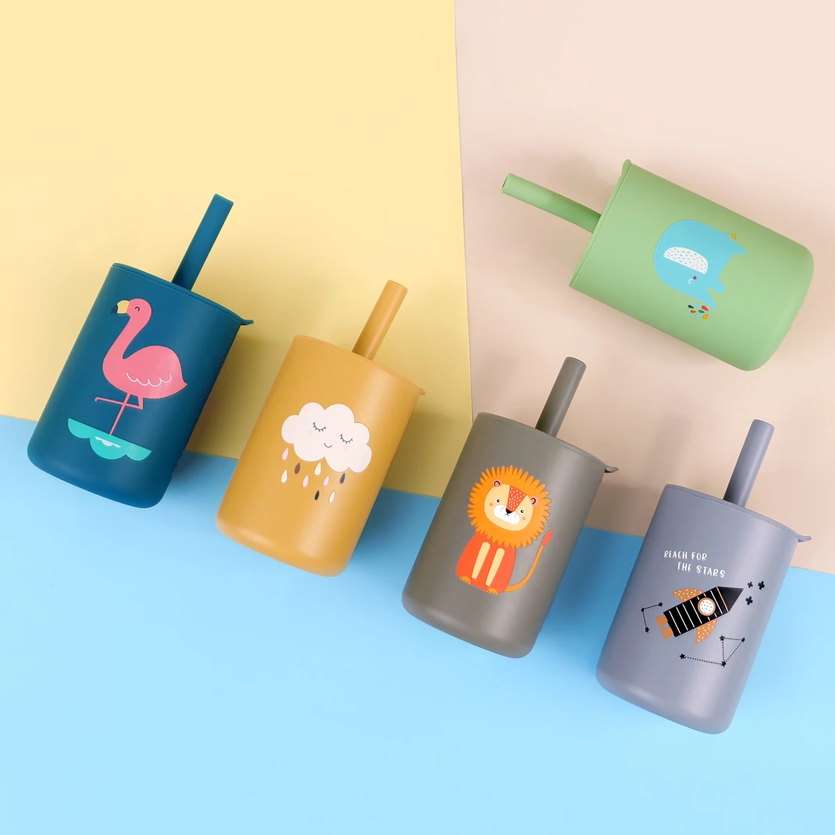Drinking Cup 1Pc Baby Feeding Straw Cup Baby Cartoon Learning Feeding Cup Food Grade Silicone Toddler Water Bottle Tableware BPA Free