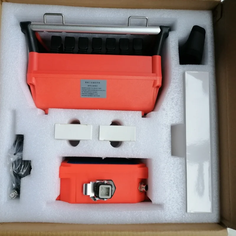 Annual Cement Concrete Pump Truck Sanyi Six-Section Arm Remote Control Full Set