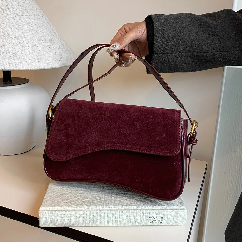 Women PU Shoulder Bag Hasp Closure Adjustable Strap Small Tote Bag Elegant Shoulder Purse Chic Hobo