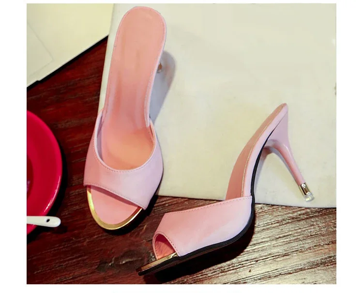 4066161168_14349118131