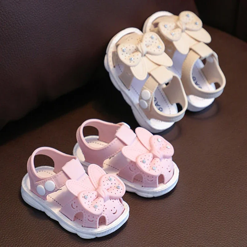Summer Aged 0-3 Cute Bow Rhinestone Baby Shoes For Girls Non-Slip Soft-Soled Children Toddler Kids Sandals With Covered Toes