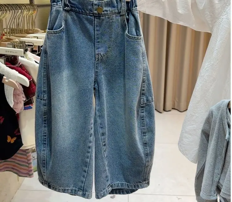 جينز بناتي 2025 جديد ربيع الخريف عصري وغير رسمي كوري رقيق وعصري للفتيات الصغيرات بنطال مستقيم الساق فضفاض غير رسمي