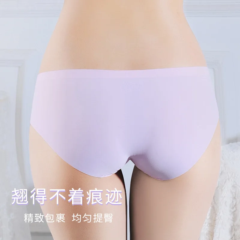 4 Pcs Panties feminine charming, low waist breathable, traceless comfortable girls' large size briefs