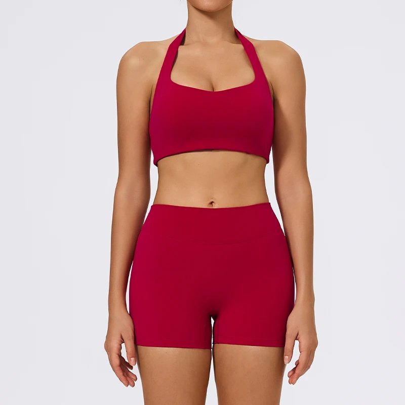 Red / M