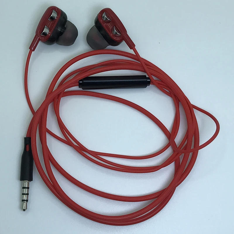 High-Fidelity Dual Driver Noise-Canceling In-Ear Sports Headphones with Microphone