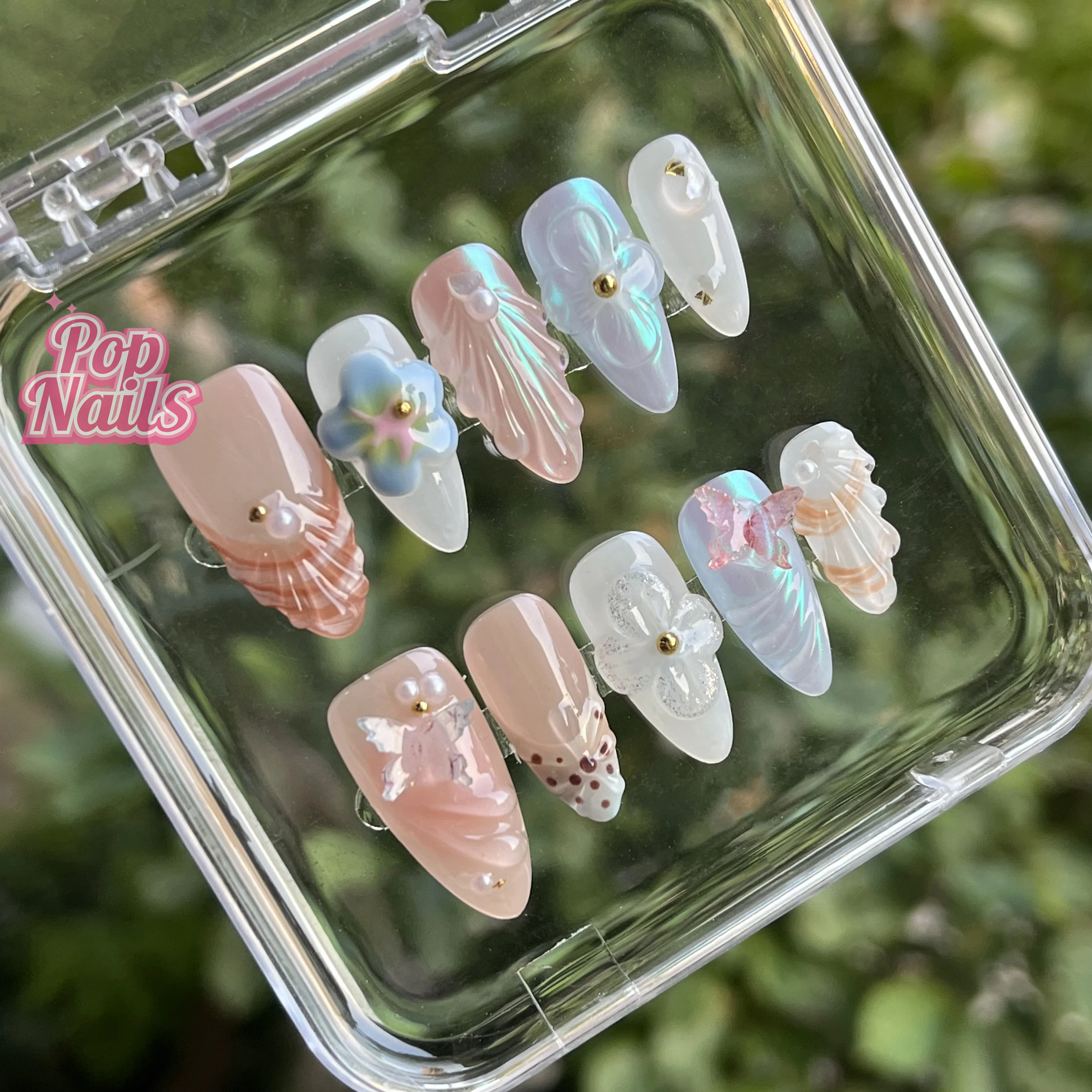 Radiant Gradient Bloom Nail Set