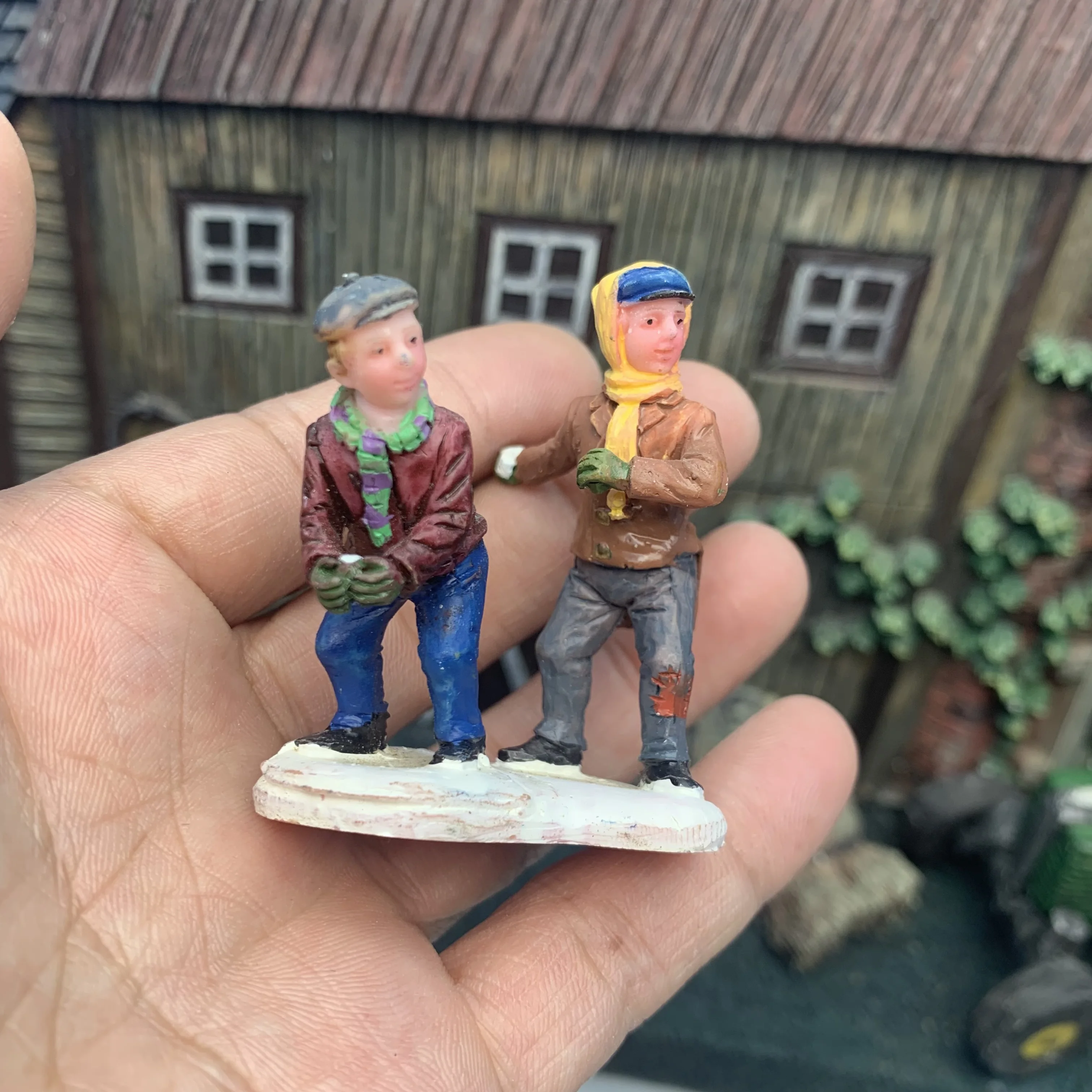 Description Picture 6 of itemMiniature Doll Mini Figures Sand Table Gardening Decor DIY Bonsai Decoration Articles Handicraft Gifts Desk Sculpture