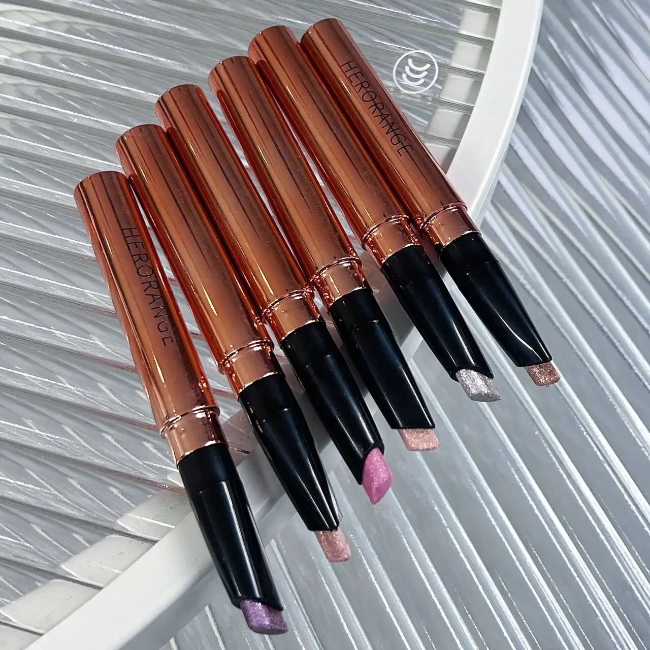 HERORANGEHR315 Crushed Diamond Ice Diamond Sleeper Silkworm Pen Brightening and Embellishing Eyes for Exquisite Makeup makeup pen