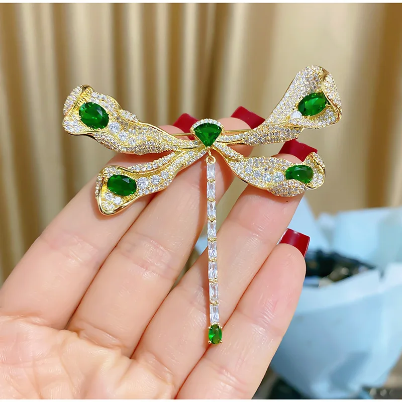 Gorgeous Design Model Zircon Dragonfly Brooch Atmosphere Animal Clothing Pin Creative Corsage Woman Accessories Female Jewelry