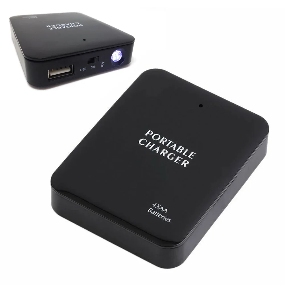 Cargador de Emergencia USB 4xAA con Linterna LED