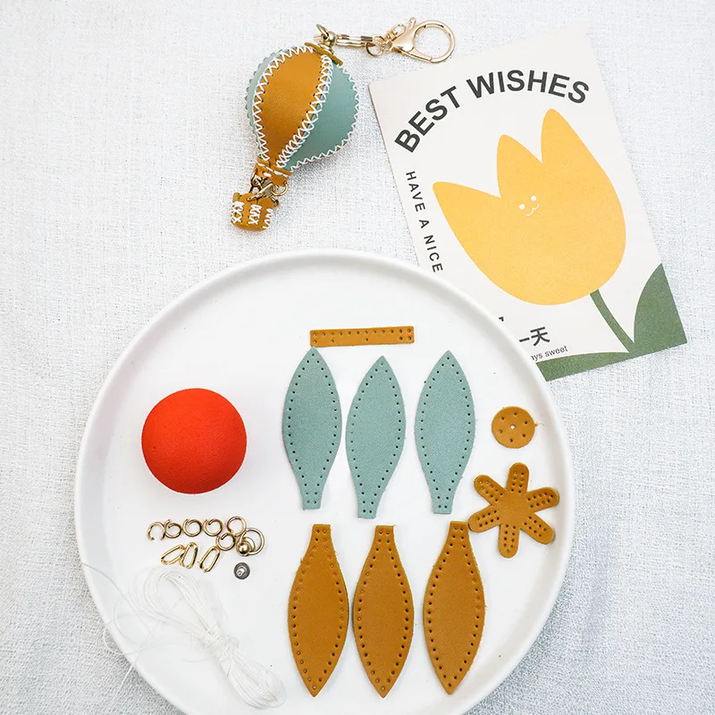 2025 New Genuine Leather Hot Air Balloon Pendant Handmade Diy Material Package Handmade Sewing Genuine Leather Mini Keychain 4