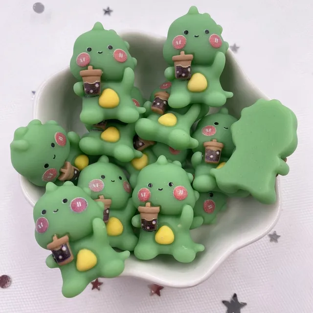 귀여움과 창의성을 담은 손으로 그린 레진 동물 입상