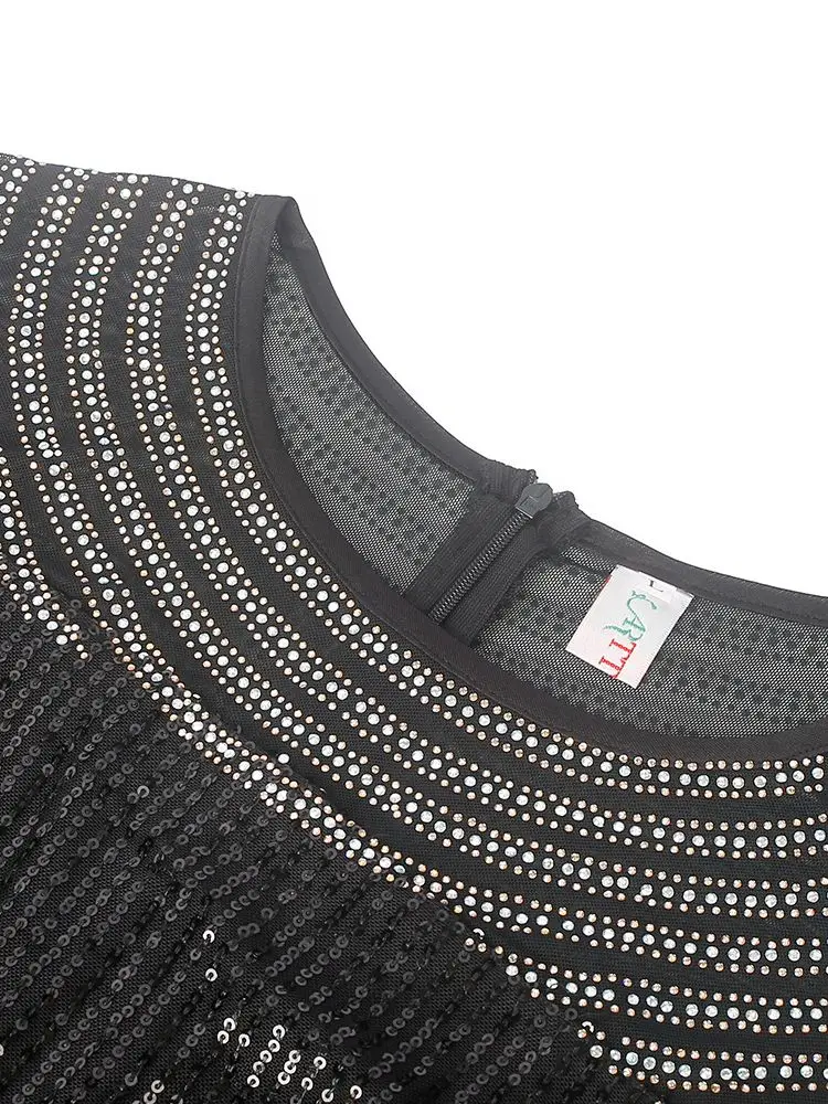 Рисунок 5 - Женское длинное платье в африканском стиле