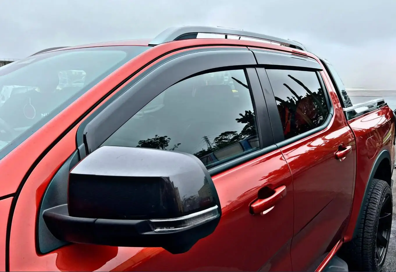 Car Weather Shield Window Visor Rain Cuard For Ford Ranger Wildtrak Sport XLT XLS XL Model 2023 2024 Deflector Sun Rain Guard