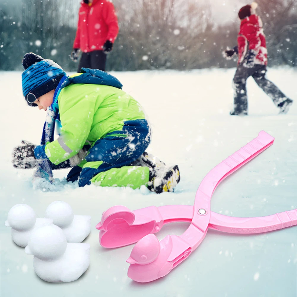 PVC Plastic Snowball Maker Clip for Kids Outdoor Winter Snow Play