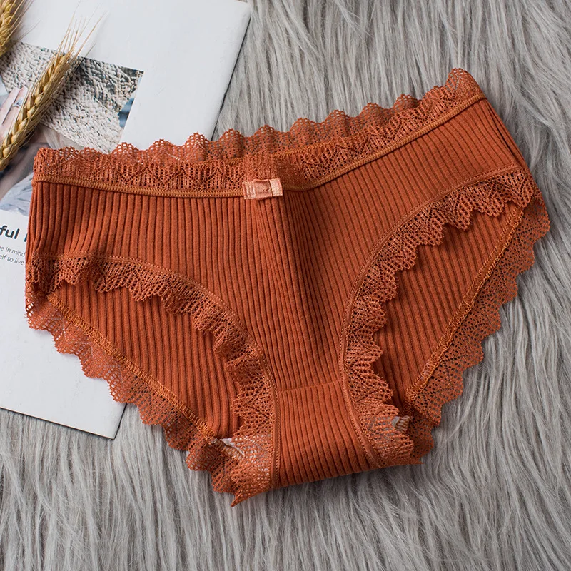 Brown red